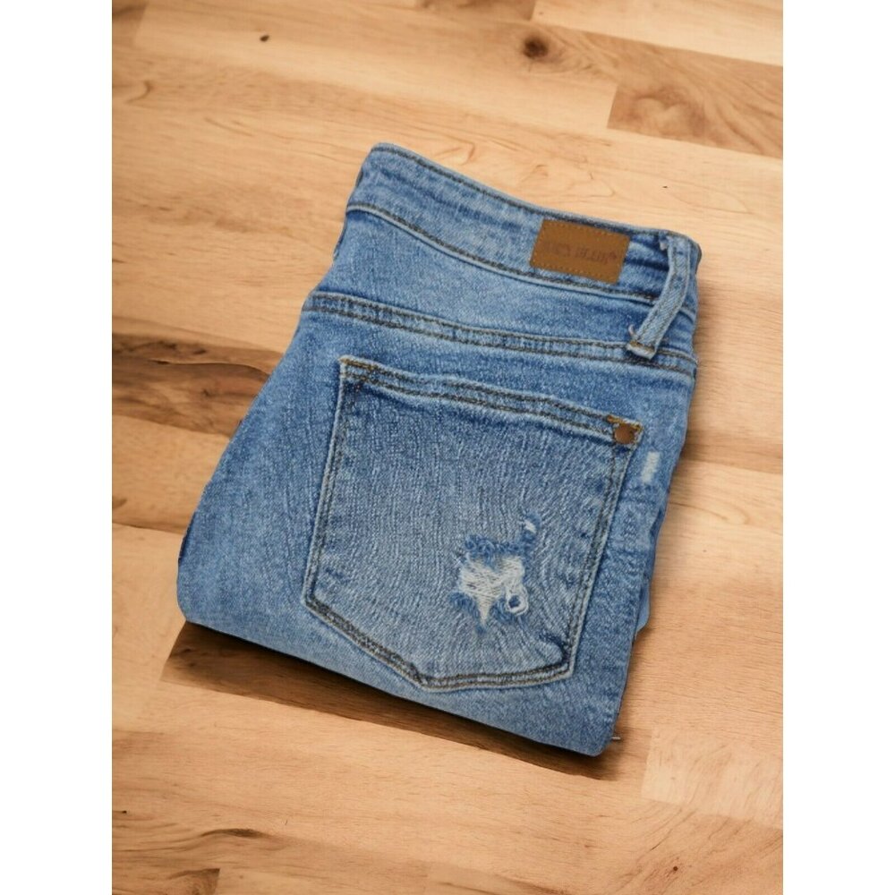 Judy Blue Shark Bite Distressed Skinny Fit Cropped 7/28 Blue Denim Jeans JB88390